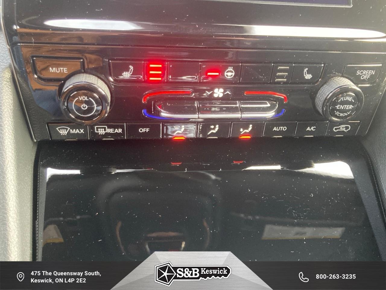 2025 Jeep Grand Cherokee Laredo 4dr 4x4 Photo