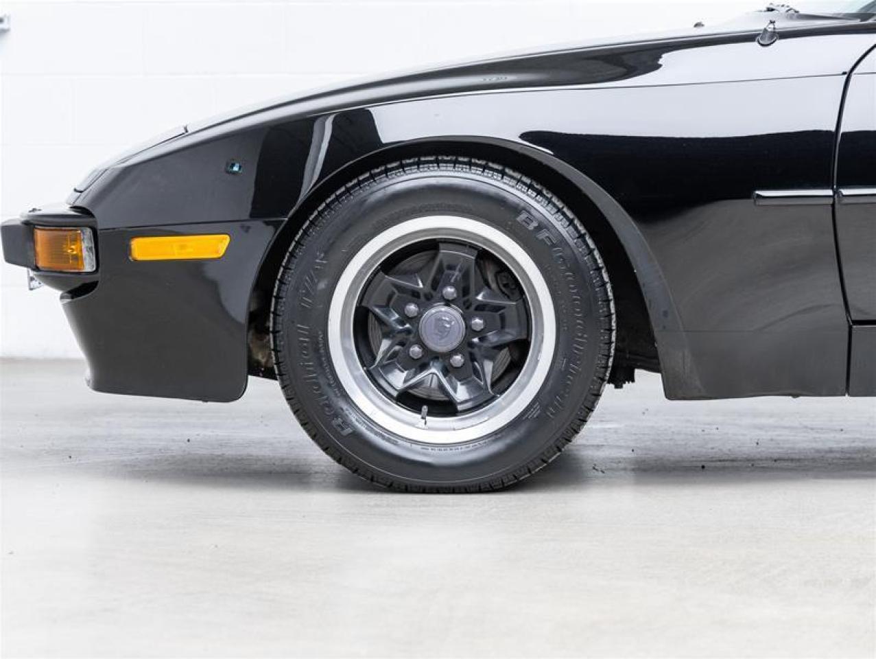 1983 Porsche Unlisted Item  Photo4