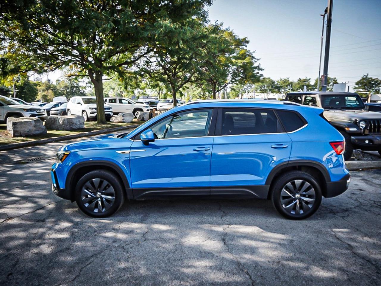 2024 Volkswagen Taos  Photo