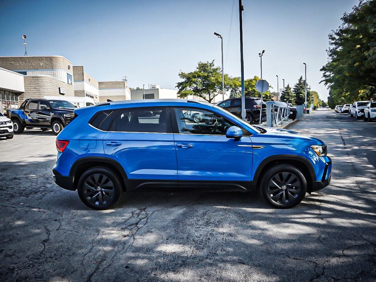 2024 Volkswagen Taos  Photo