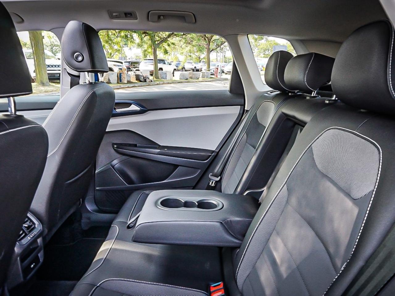 2024 Volkswagen Taos  Photo