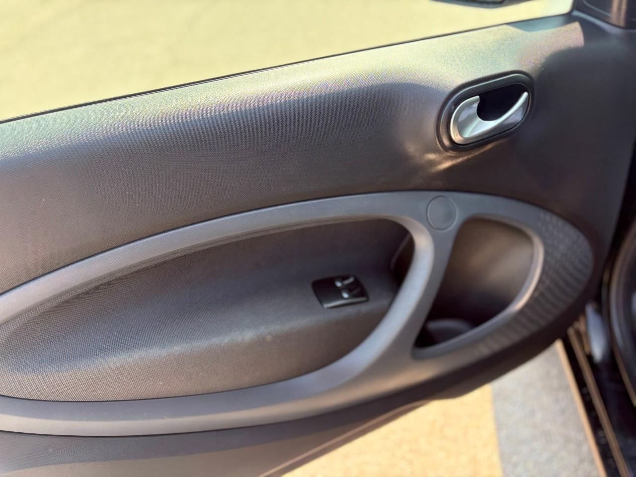 2016 Smart fortwo pure 2dr Coupe Photo