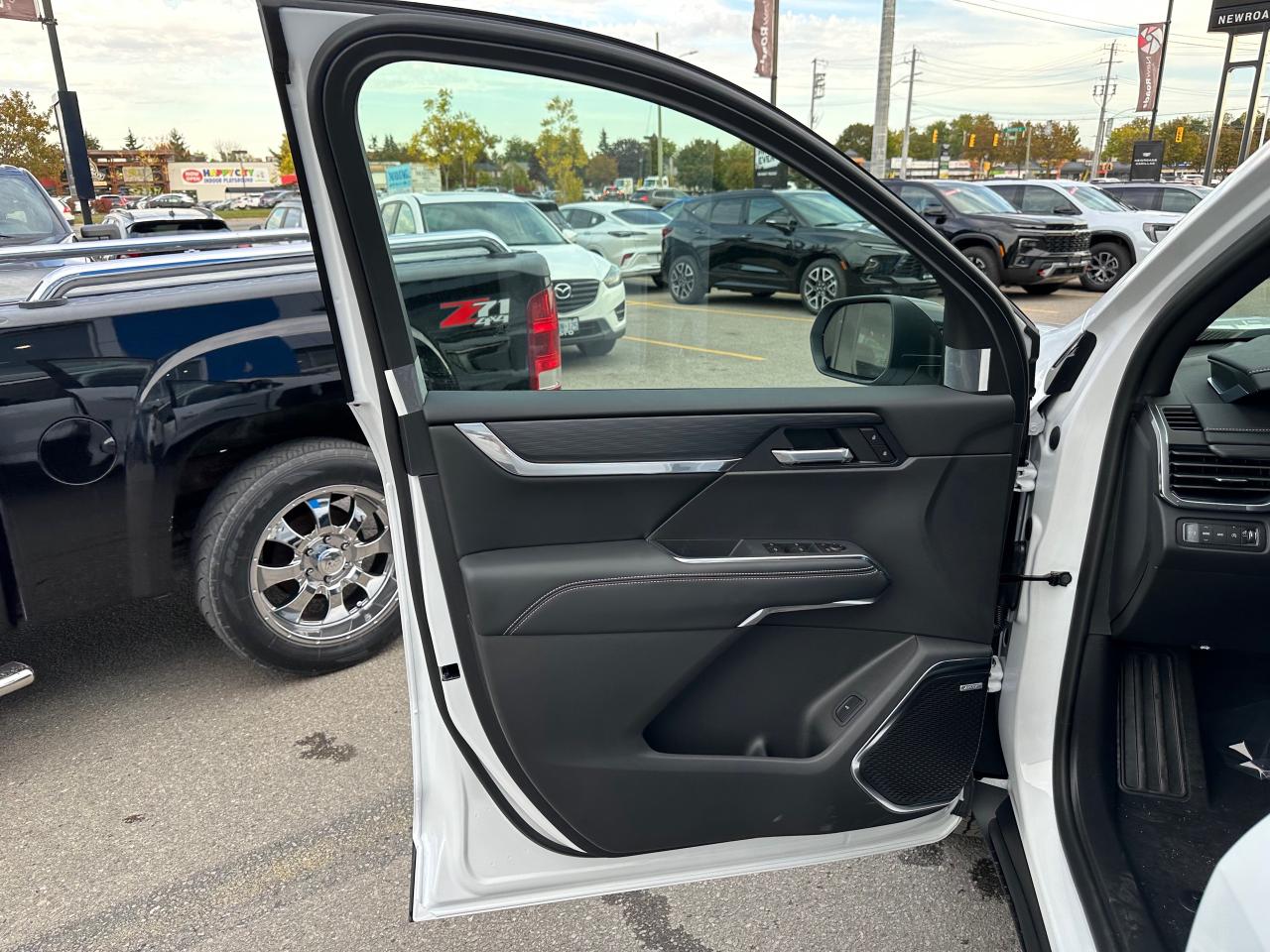 2026 GMC Acadia Elevation 4dr All-Wheel Drive Photo