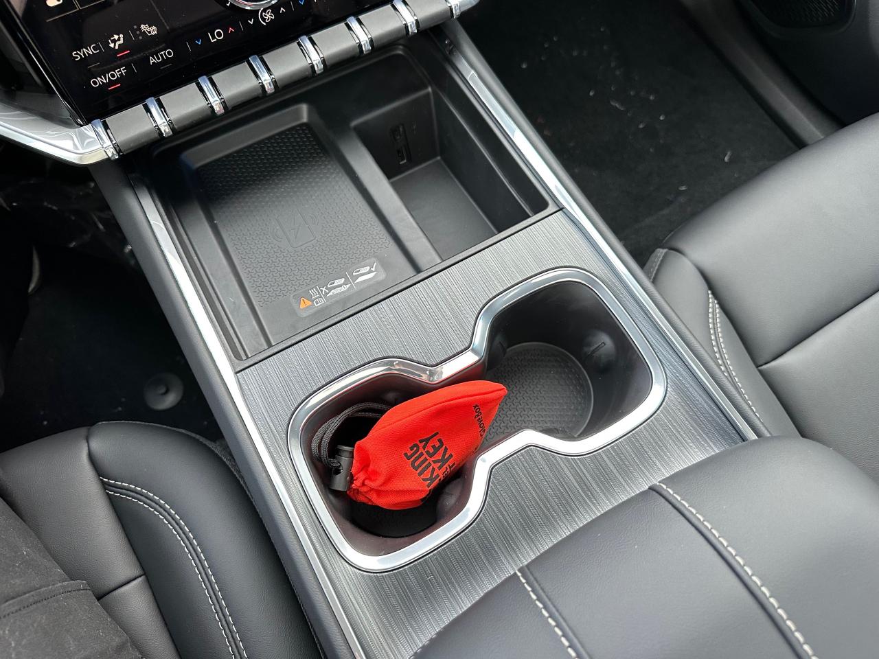 2026 GMC Acadia Elevation 4dr All-Wheel Drive Photo