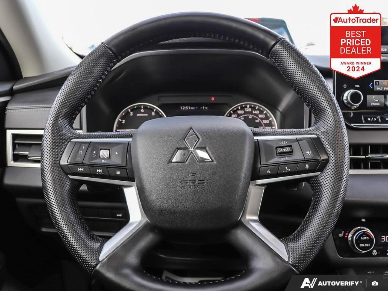 2023 Mitsubishi Outlander LE 4dr S-AWC Photo