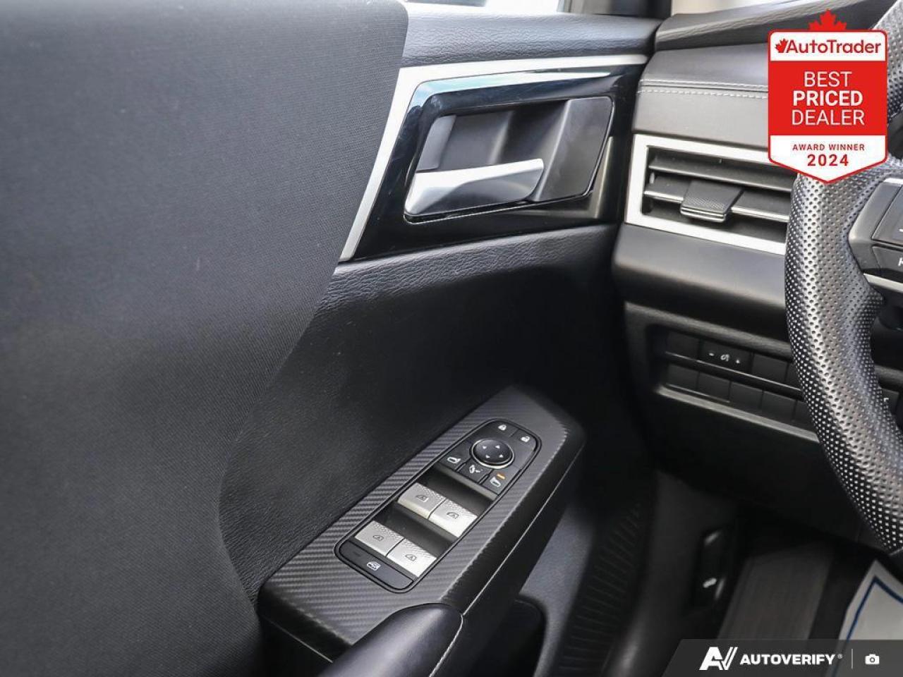 2023 Mitsubishi Outlander LE 4dr S-AWC Photo