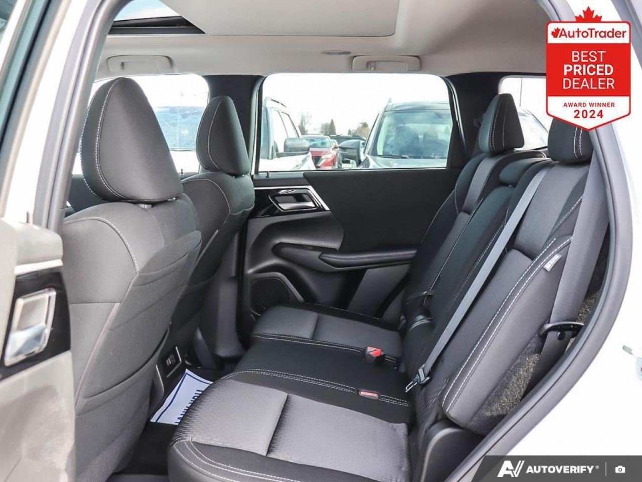 2023 Mitsubishi Outlander LE 4dr S-AWC Photo