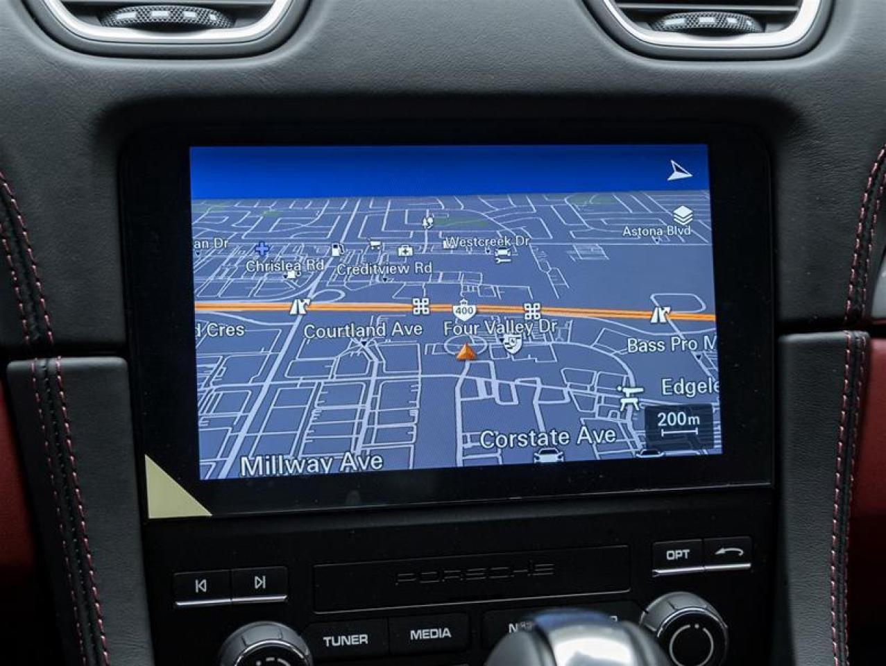 2025 Porsche 718 Cayman  Photo