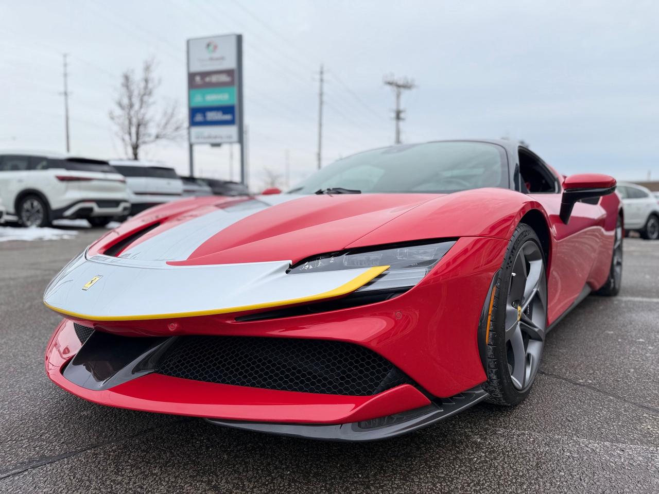 2022 Ferrari SF90 Stradale Base 2dr Coupe Photo