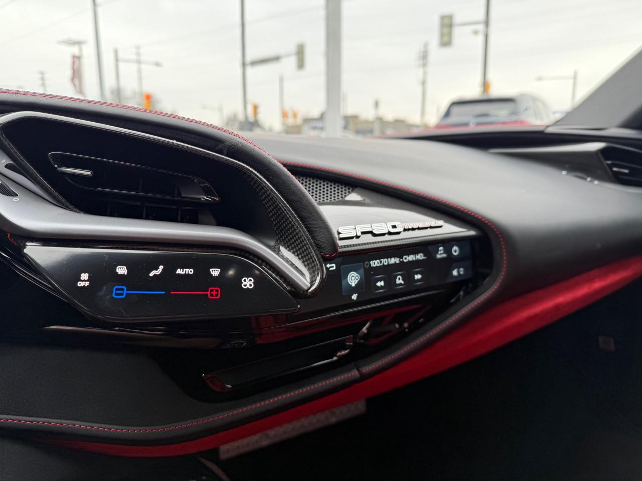 2022 Ferrari SF90 Stradale Base 2dr Coupe Photo