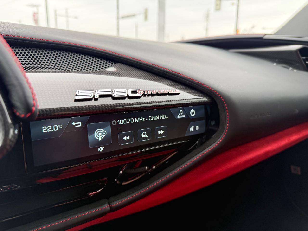 2022 Ferrari SF90 Stradale Base 2dr Coupe Photo