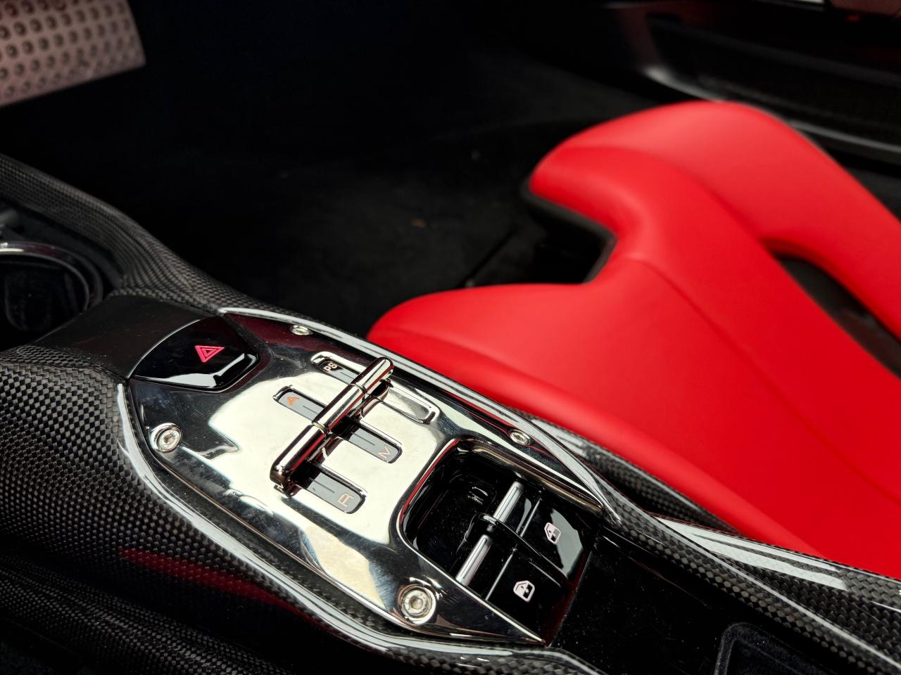 2022 Ferrari SF90 Stradale Base 2dr Coupe Photo