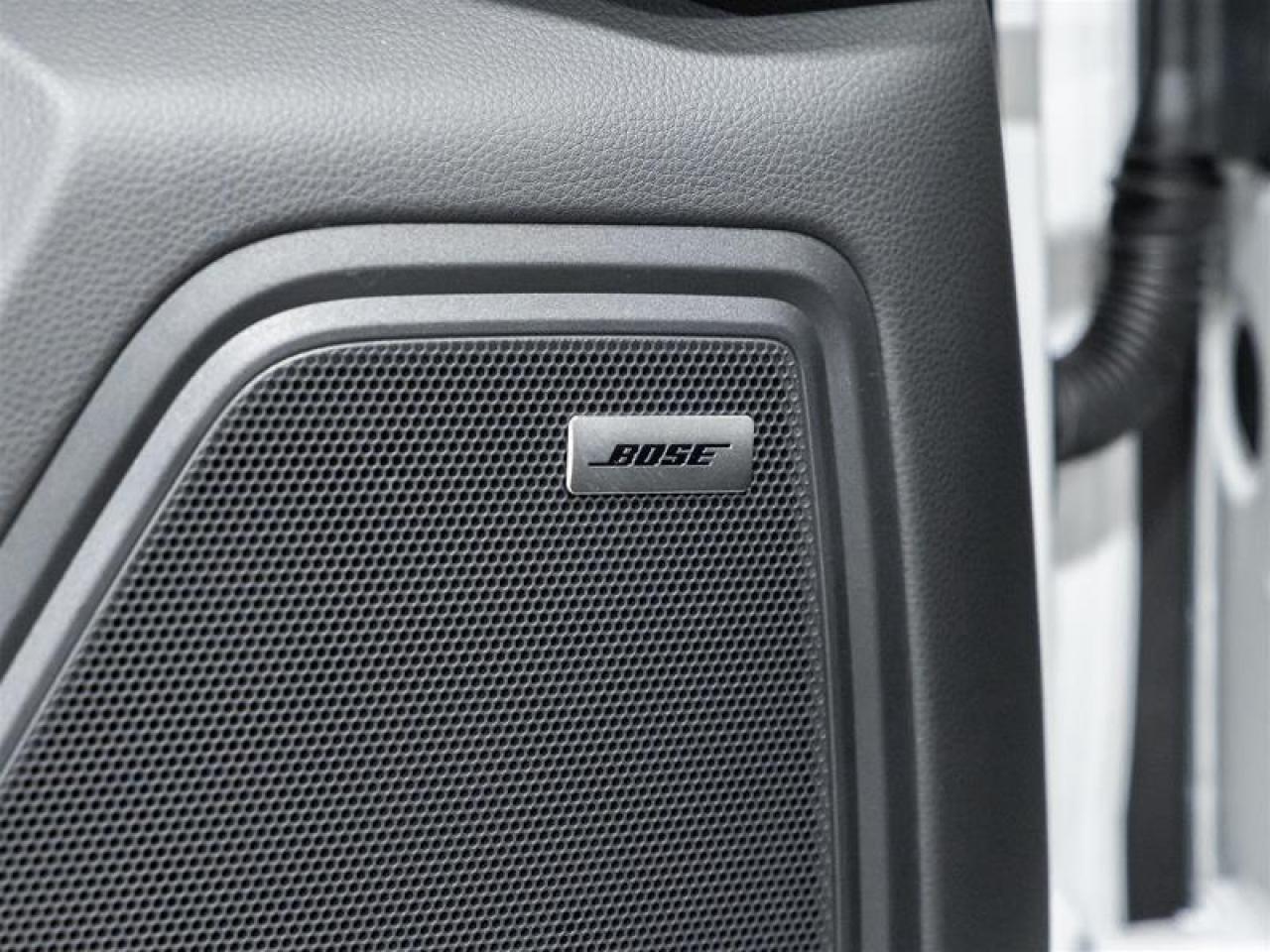 2025 Porsche Macan  Photo