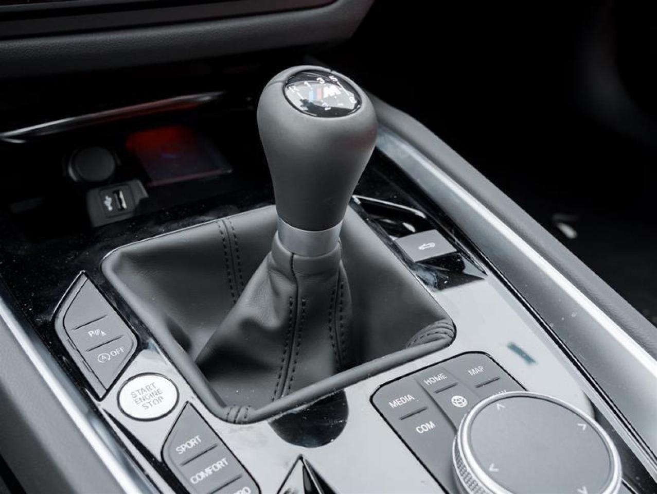 2026 BMW Z4 M40i 2dr Rear-Wheel Drive Roadster Photo