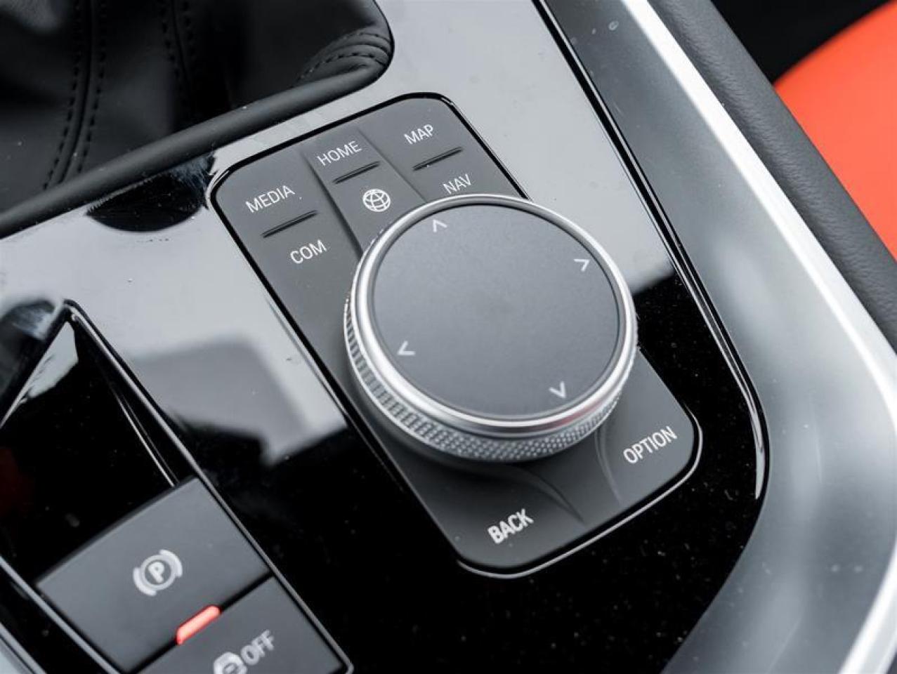 2026 BMW Z4 M40i 2dr Rear-Wheel Drive Roadster Photo