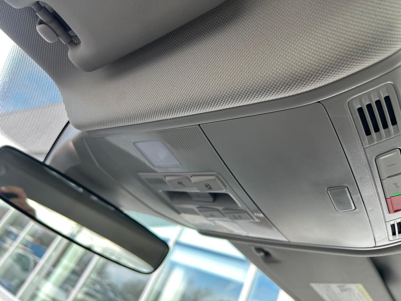 2022 Volkswagen Jetta Highline (A8) 4dr Sedan Photo