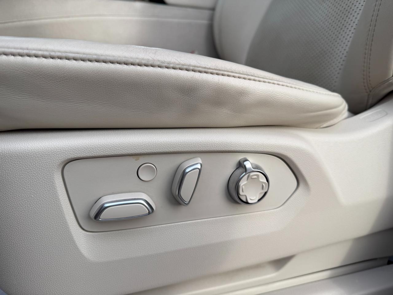 2022 Cadillac Escalade ESV Sport Platinum 4x4 Photo4