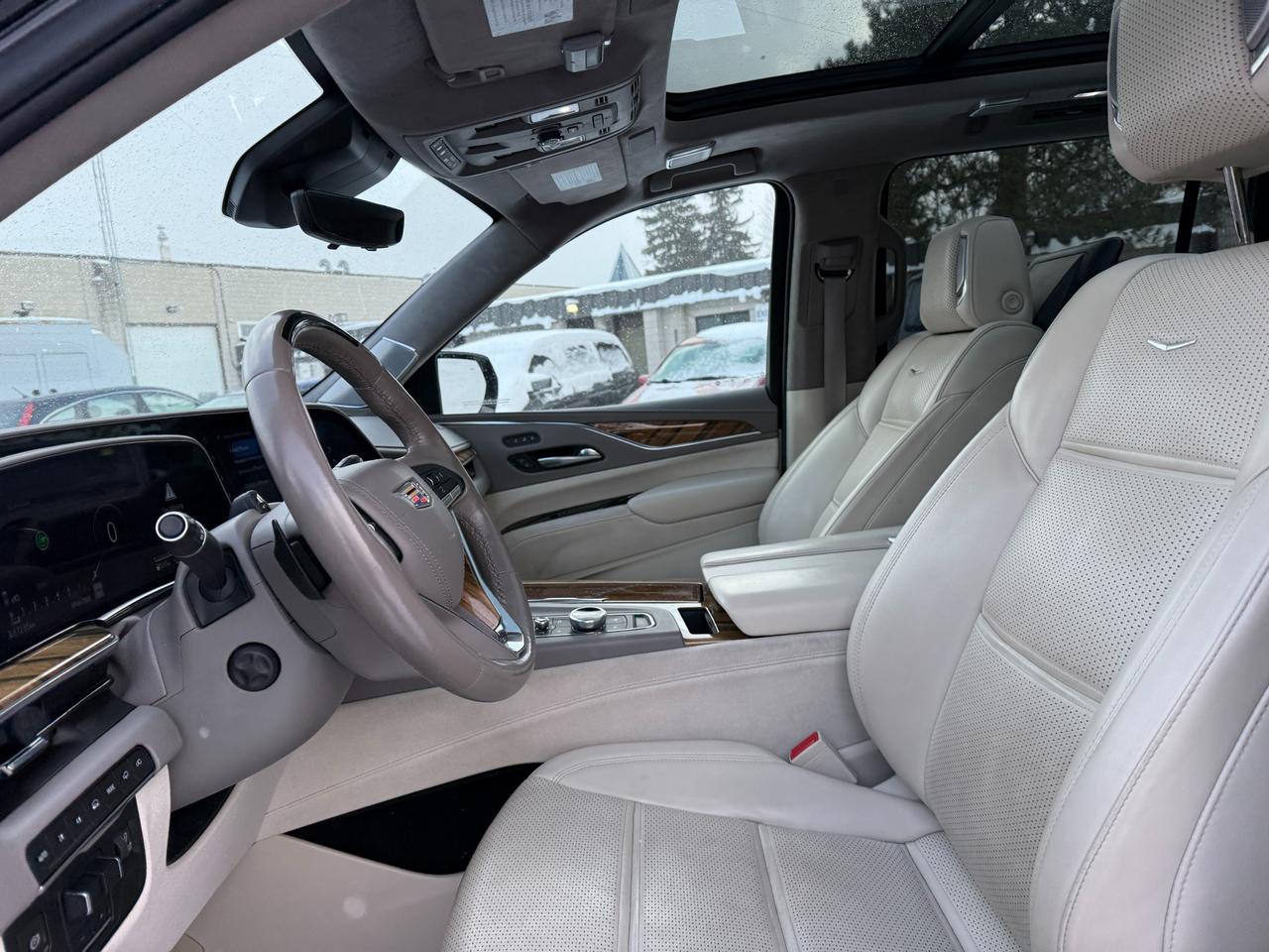 2022 Cadillac Escalade ESV Sport Platinum 4x4 Photo