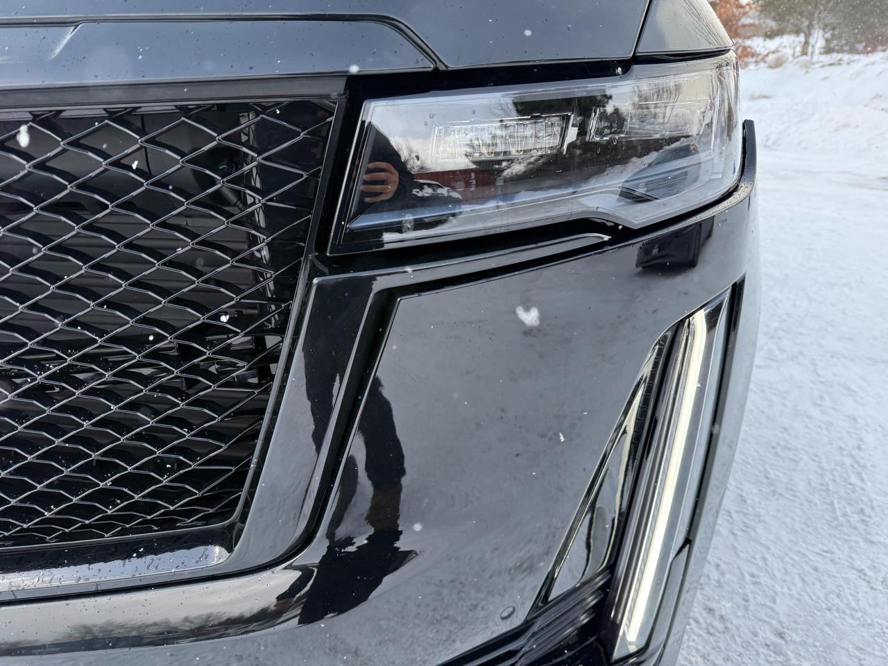 2022 Cadillac Escalade ESV Sport Platinum 4x4 Photo