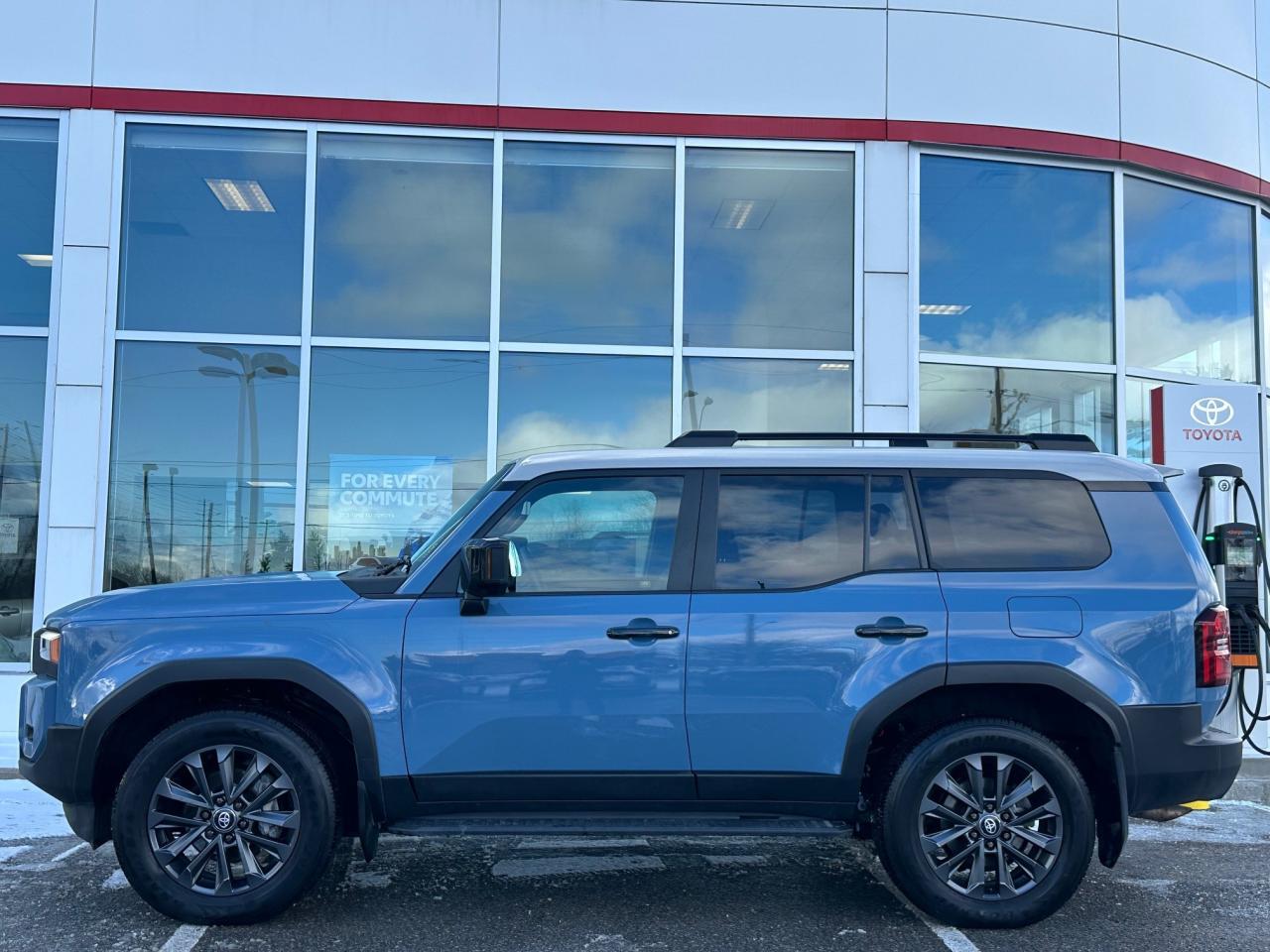 2024 Toyota Land Cruiser Base 4dr 4x4 Photo