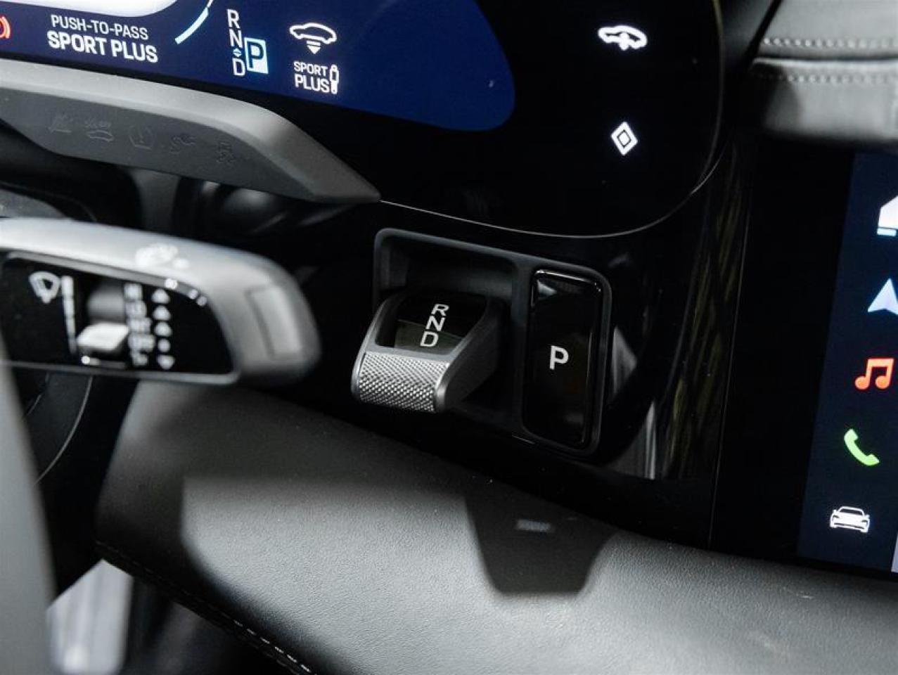 2025 Porsche Taycan  Photo