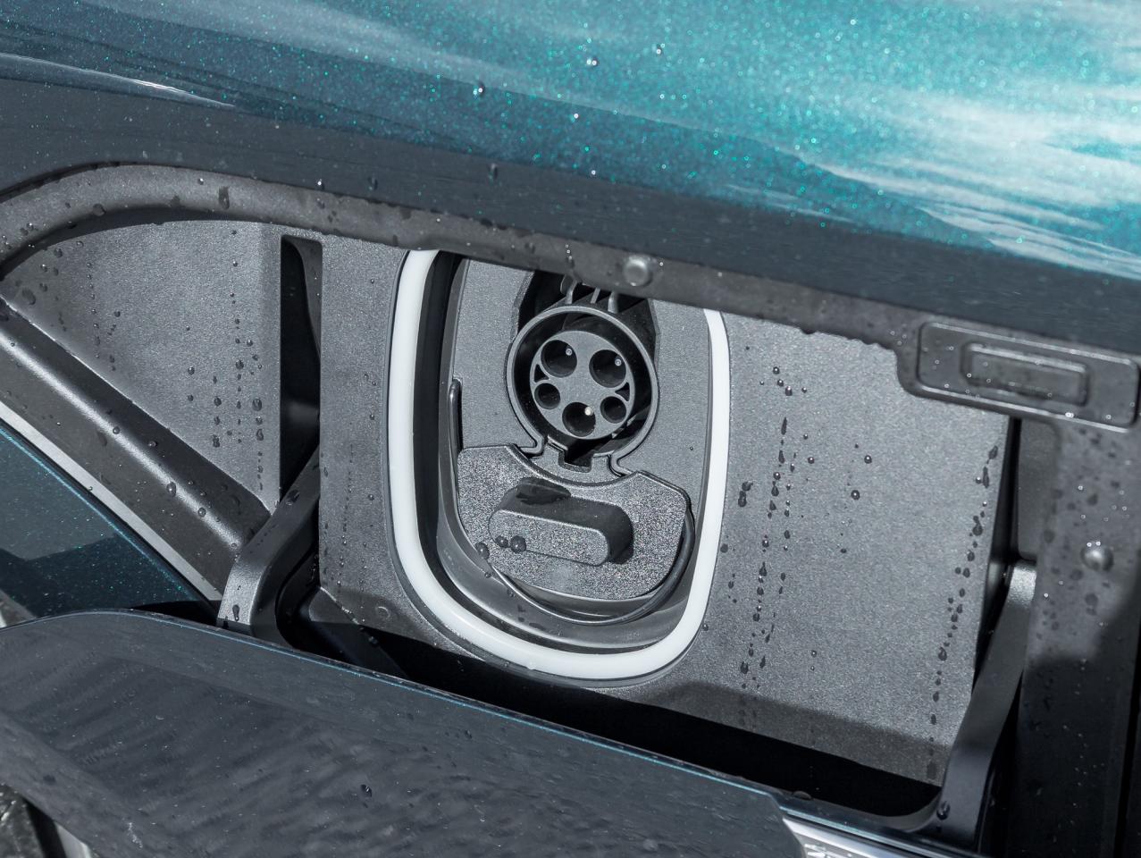 2026 Cadillac LYRIQ V Premium 4dr Photo3