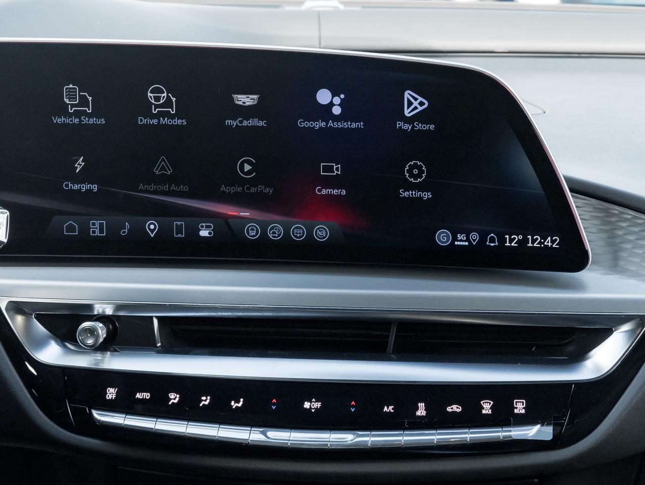 2026 Cadillac LYRIQ V Premium 4dr Photo