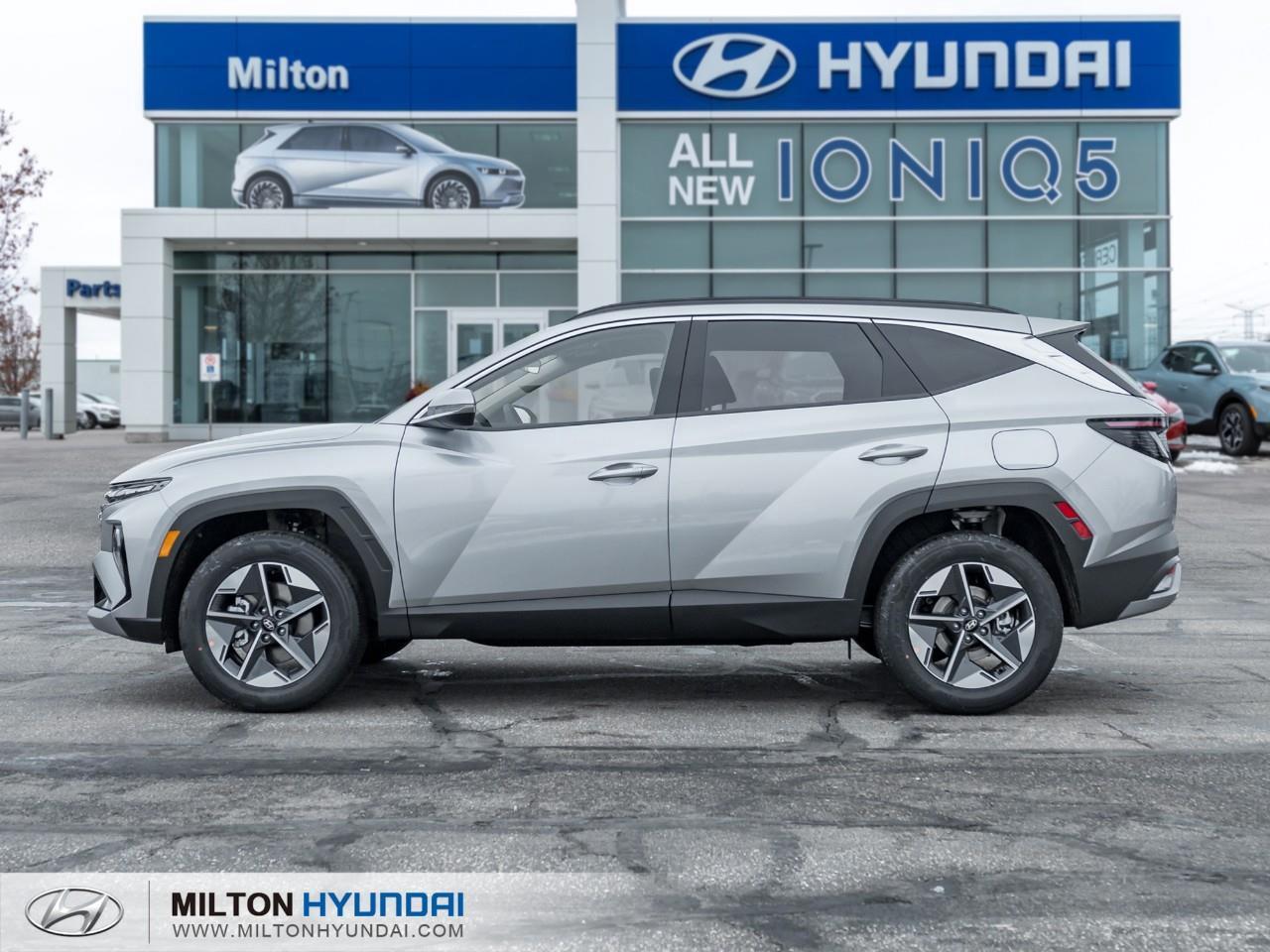 2026 Hyundai Tucson Preferred w/Trend Package 4dr All-Wheel Drive Photo2