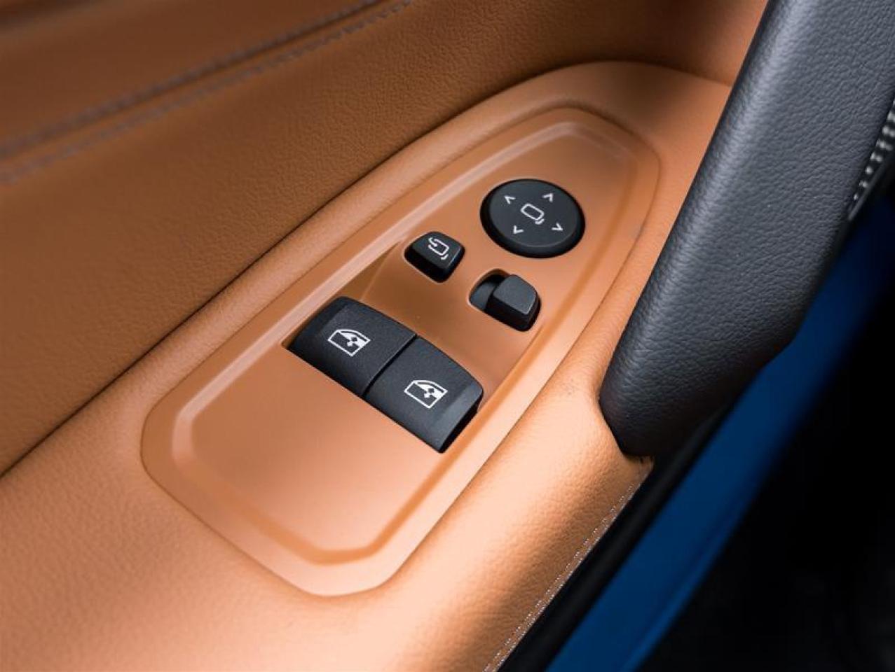 2026 BMW Z4 M40i 2dr Rear-Wheel Drive Roadster Photo