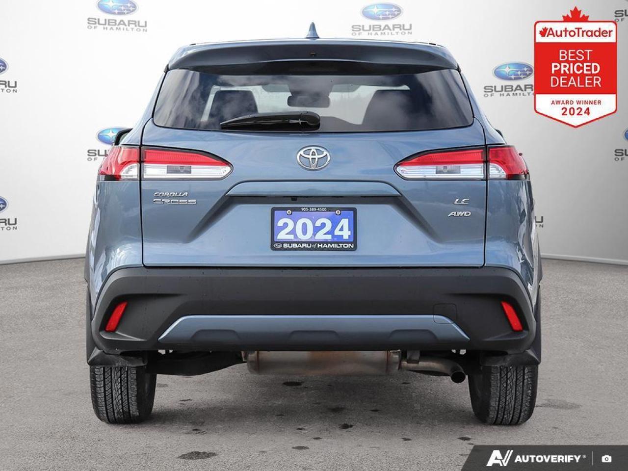 2024 Toyota Corolla Cross LE 4dr All-Wheel Drive Photo3