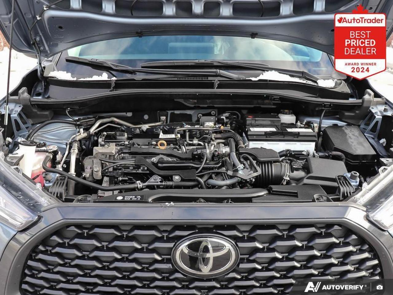 2024 Toyota Corolla Cross LE 4dr All-Wheel Drive Photo