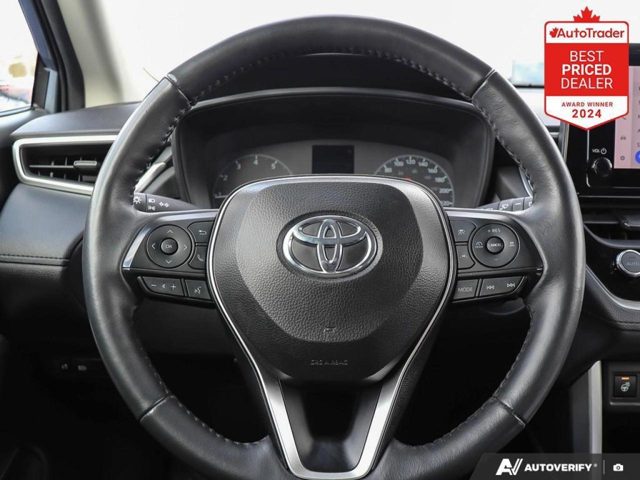 2024 Toyota Corolla Cross LE 4dr All-Wheel Drive Photo