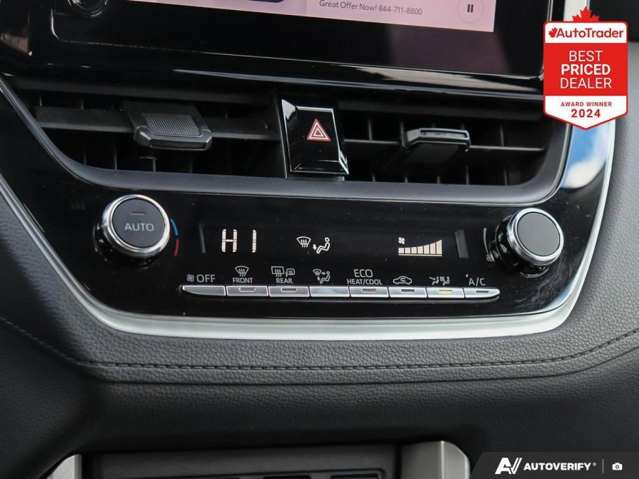 2024 Toyota Corolla Cross LE 4dr All-Wheel Drive Photo