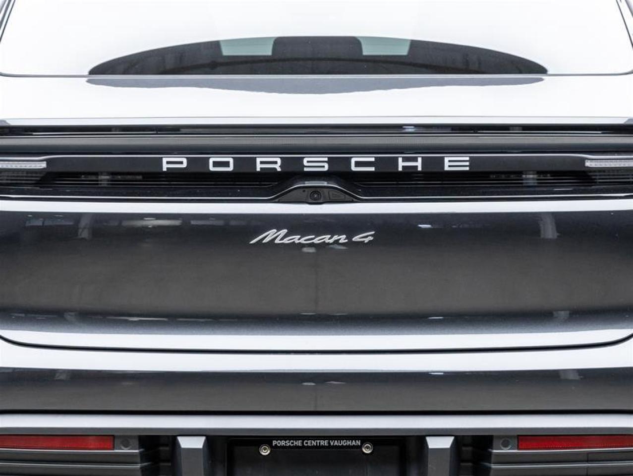 2025 Porsche Macan  Photo