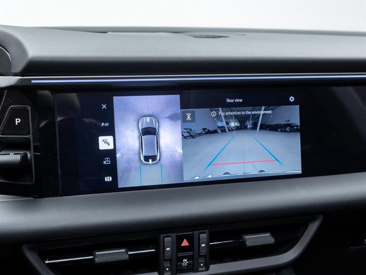 2025 Porsche Macan  Photo