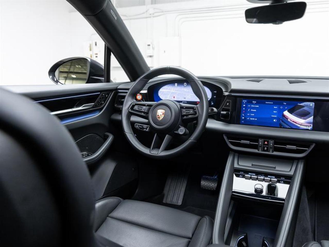 2025 Porsche Macan  Photo