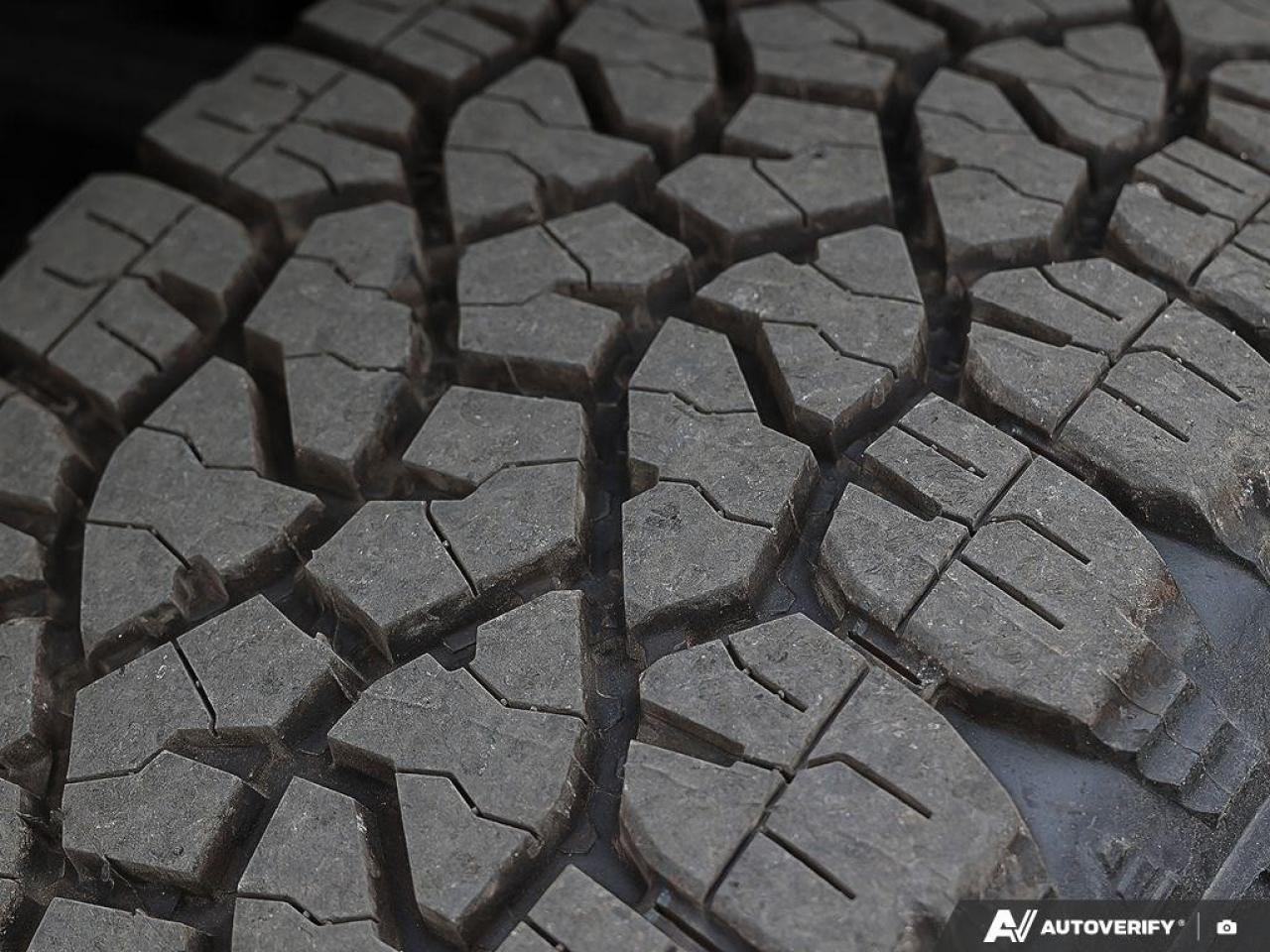 2025 GMC SIERRA 2500HD 4WD Crew Cab Standard Box Denali Photo