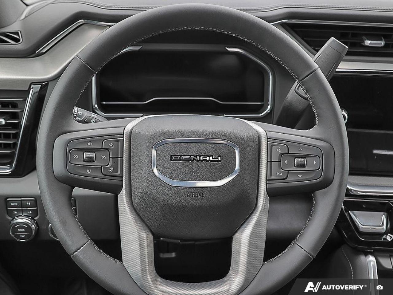 2025 GMC SIERRA 2500HD 4WD Crew Cab Standard Box Denali Photo