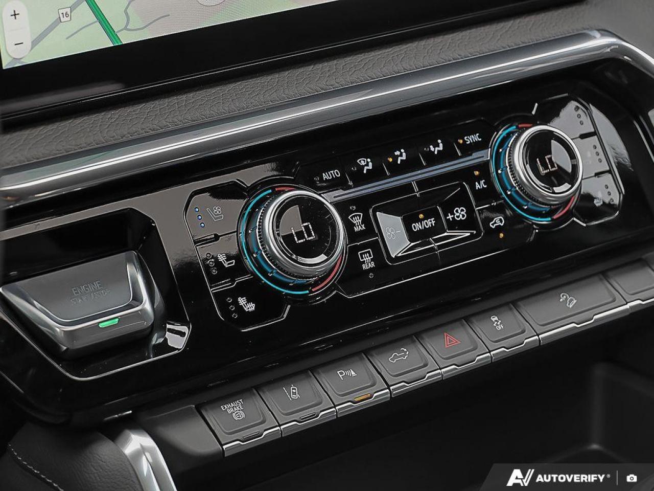 2025 GMC SIERRA 2500HD 4WD Crew Cab Standard Box Denali Photo