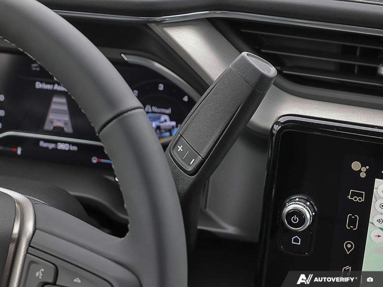 2025 GMC SIERRA 2500HD 4WD Crew Cab Standard Box Denali Photo