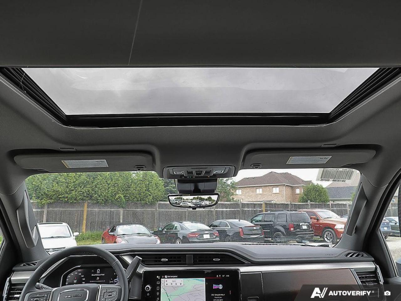 2025 GMC SIERRA 2500HD 4WD Crew Cab Standard Box Denali Photo