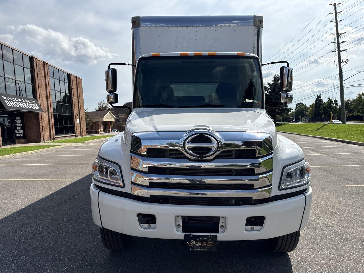 2023 Hino L7  Photo2