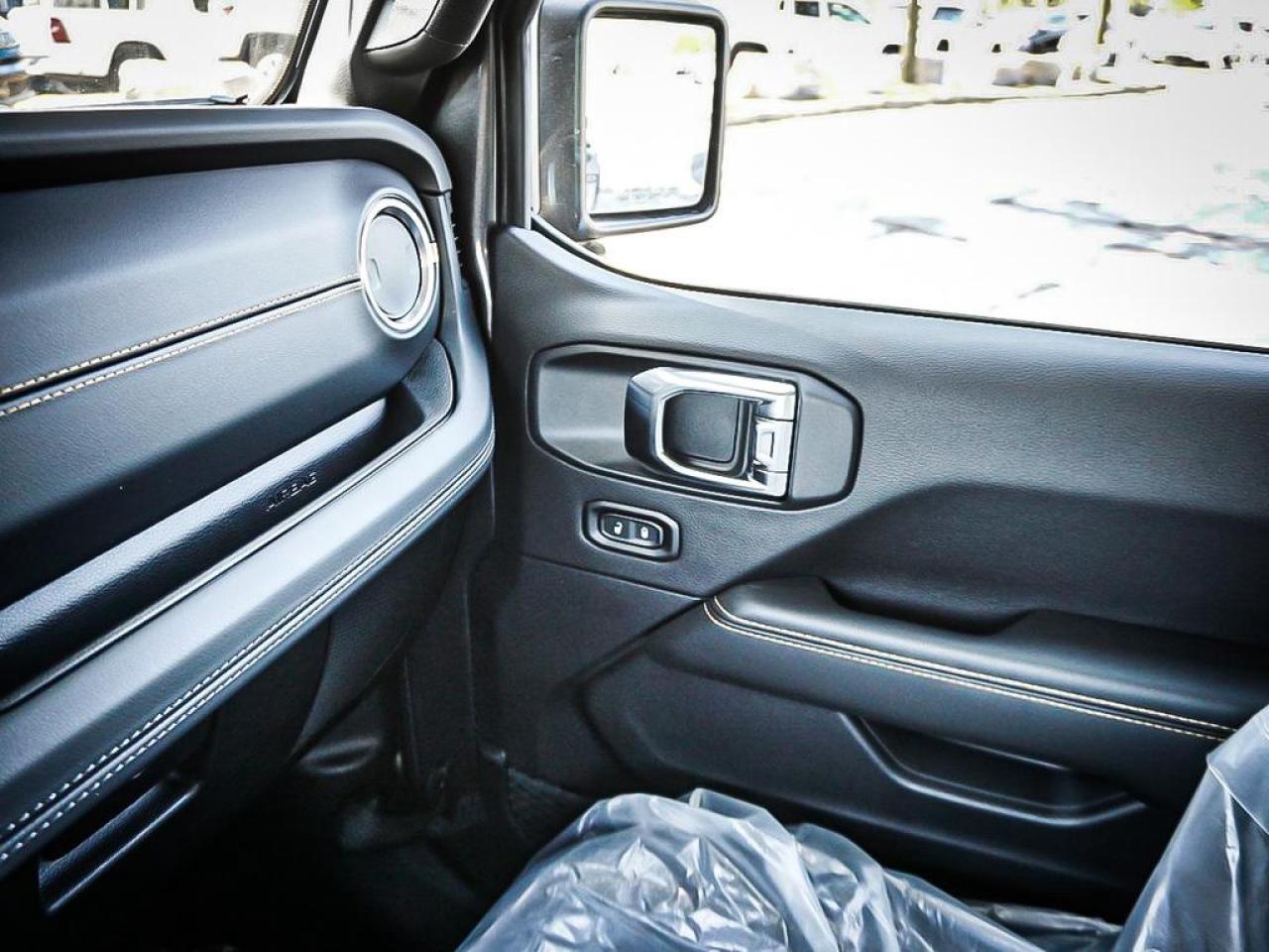 2025 Jeep Wrangler  Photo