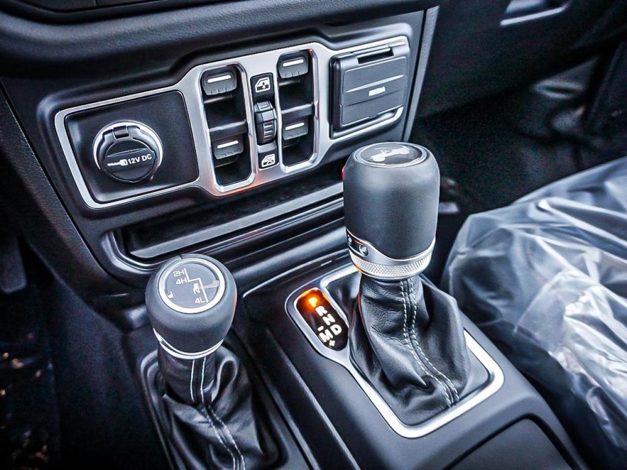 2025 Jeep Wrangler  Photo