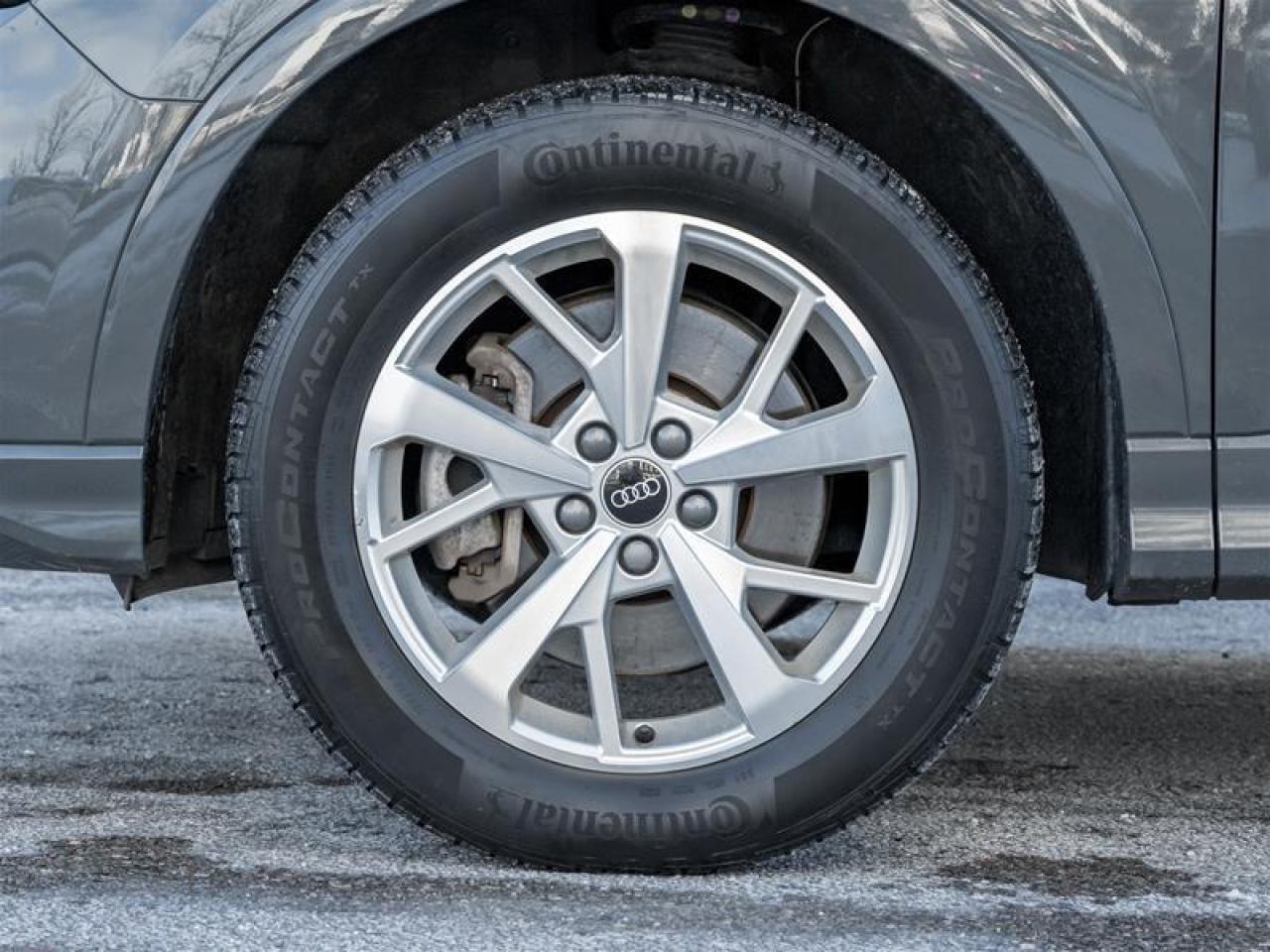 2022 Audi Q3 45 Komfort 4dr All-Wheel Drive quattro Sport Utility Photo4