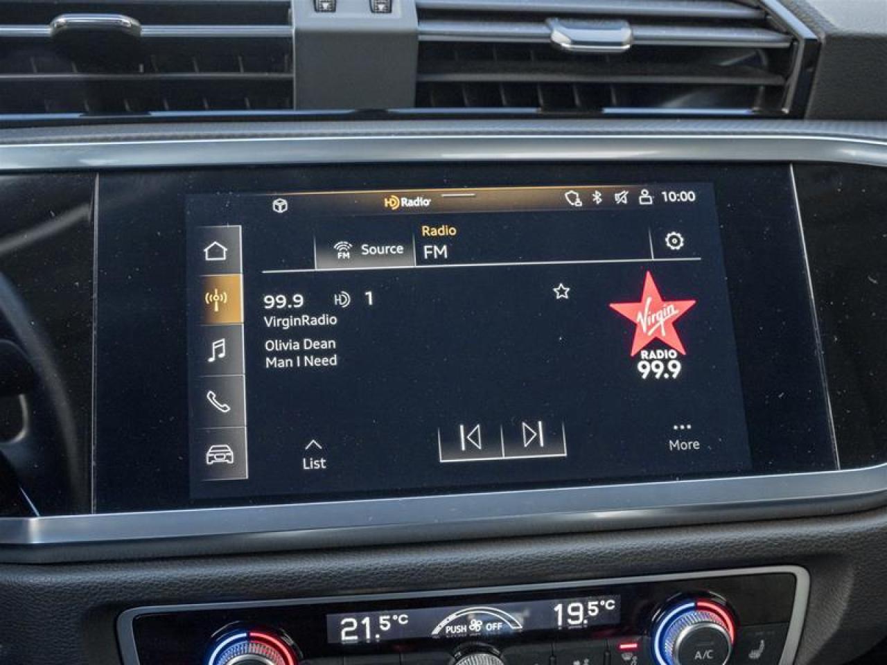 2022 Audi Q3 45 Komfort 4dr All-Wheel Drive quattro Sport Utility Photo