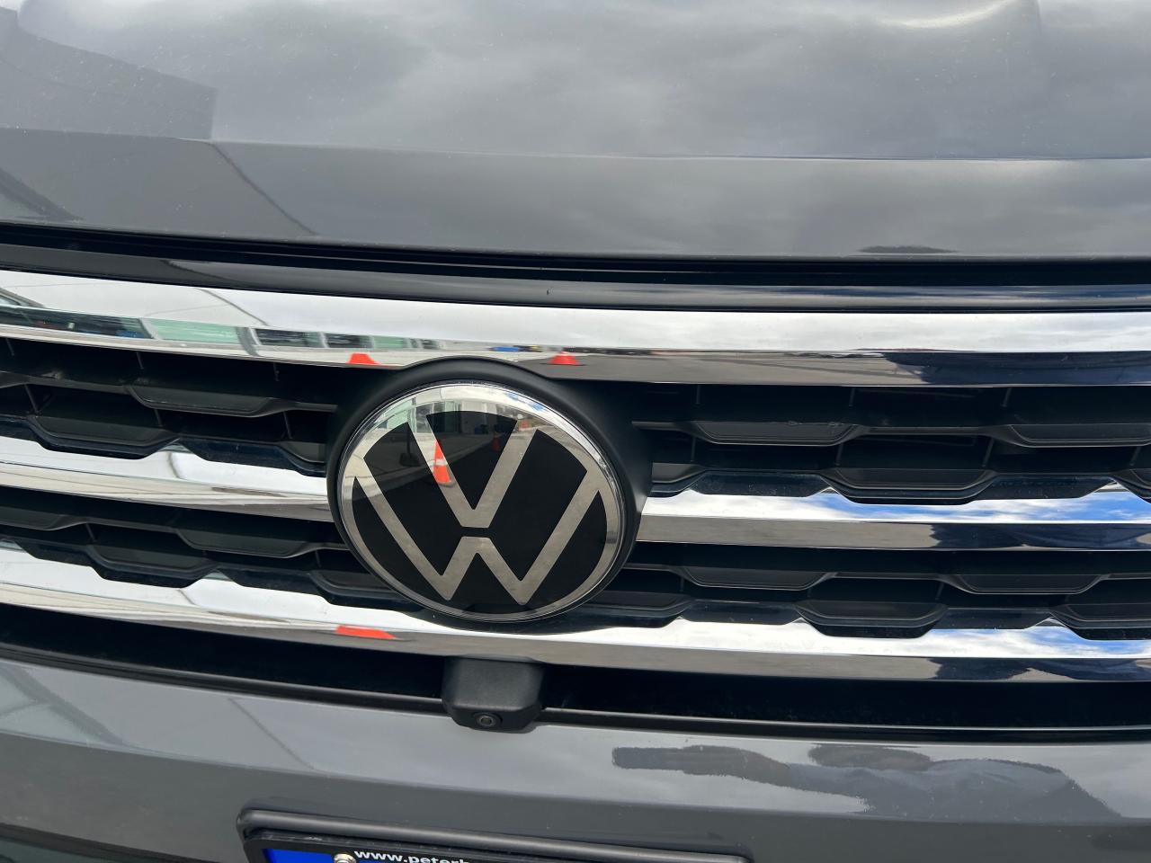 2021 Volkswagen Atlas Cross Sport 3.6 FSI Execline 4dr All-Wheel Drive 4MOTION Photo