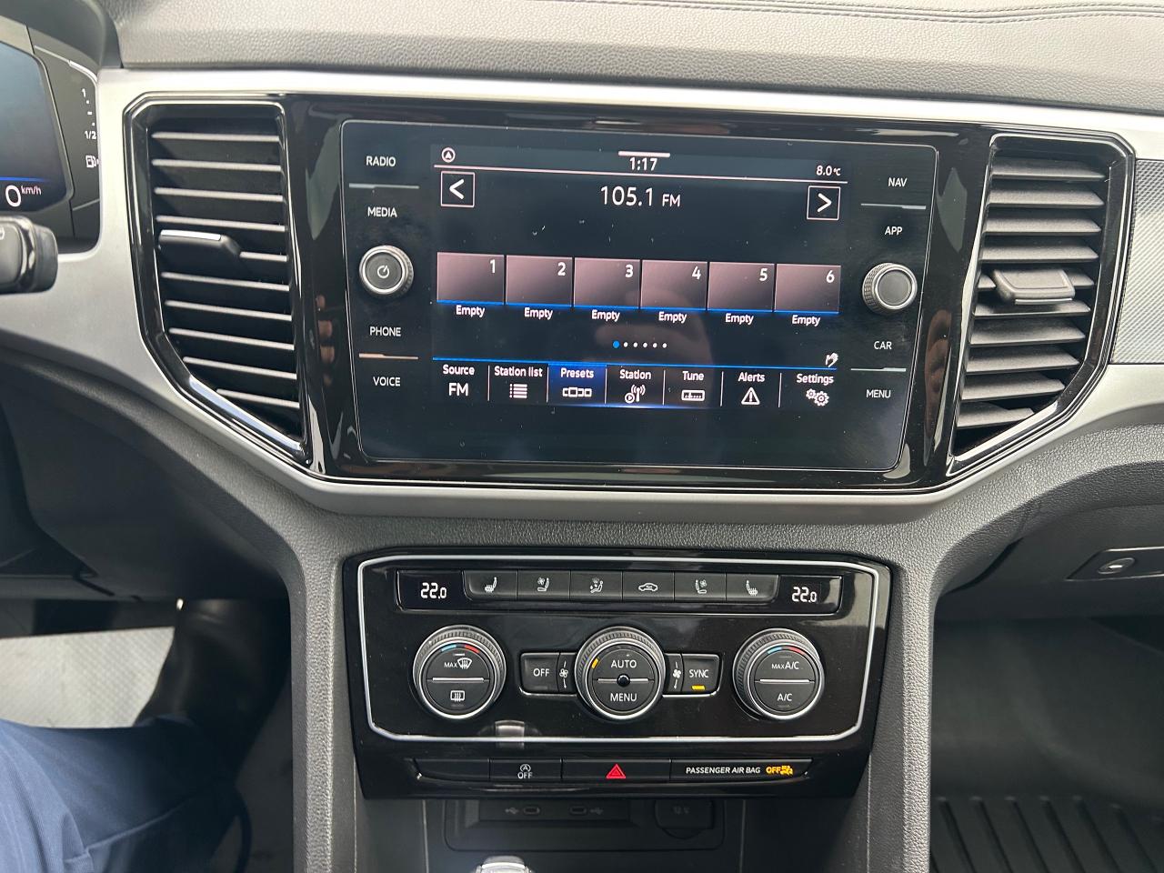 2021 Volkswagen Atlas Cross Sport 3.6 FSI Execline 4dr All-Wheel Drive 4MOTION Photo