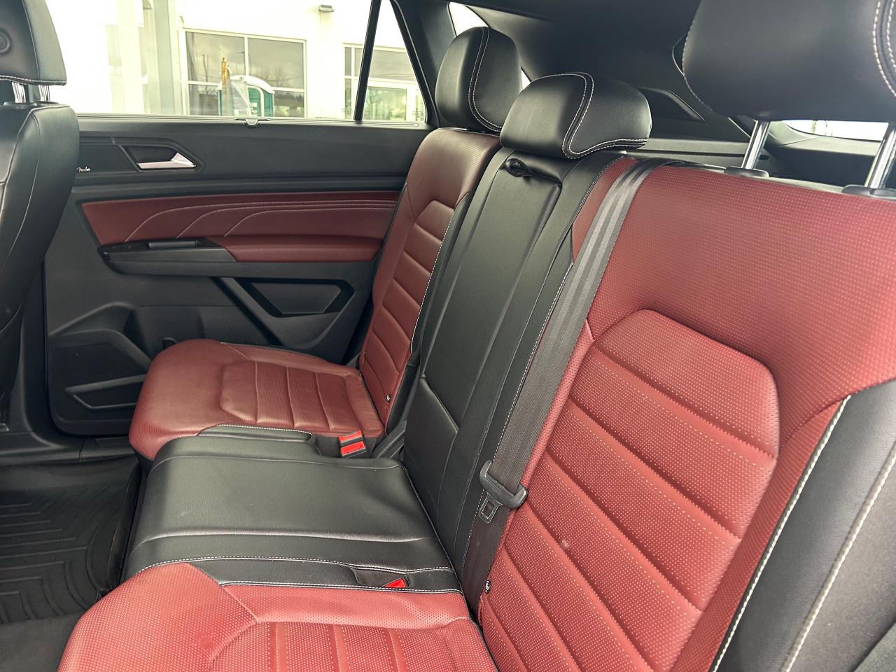 2021 Volkswagen Atlas Cross Sport 3.6 FSI Execline 4dr All-Wheel Drive 4MOTION Photo