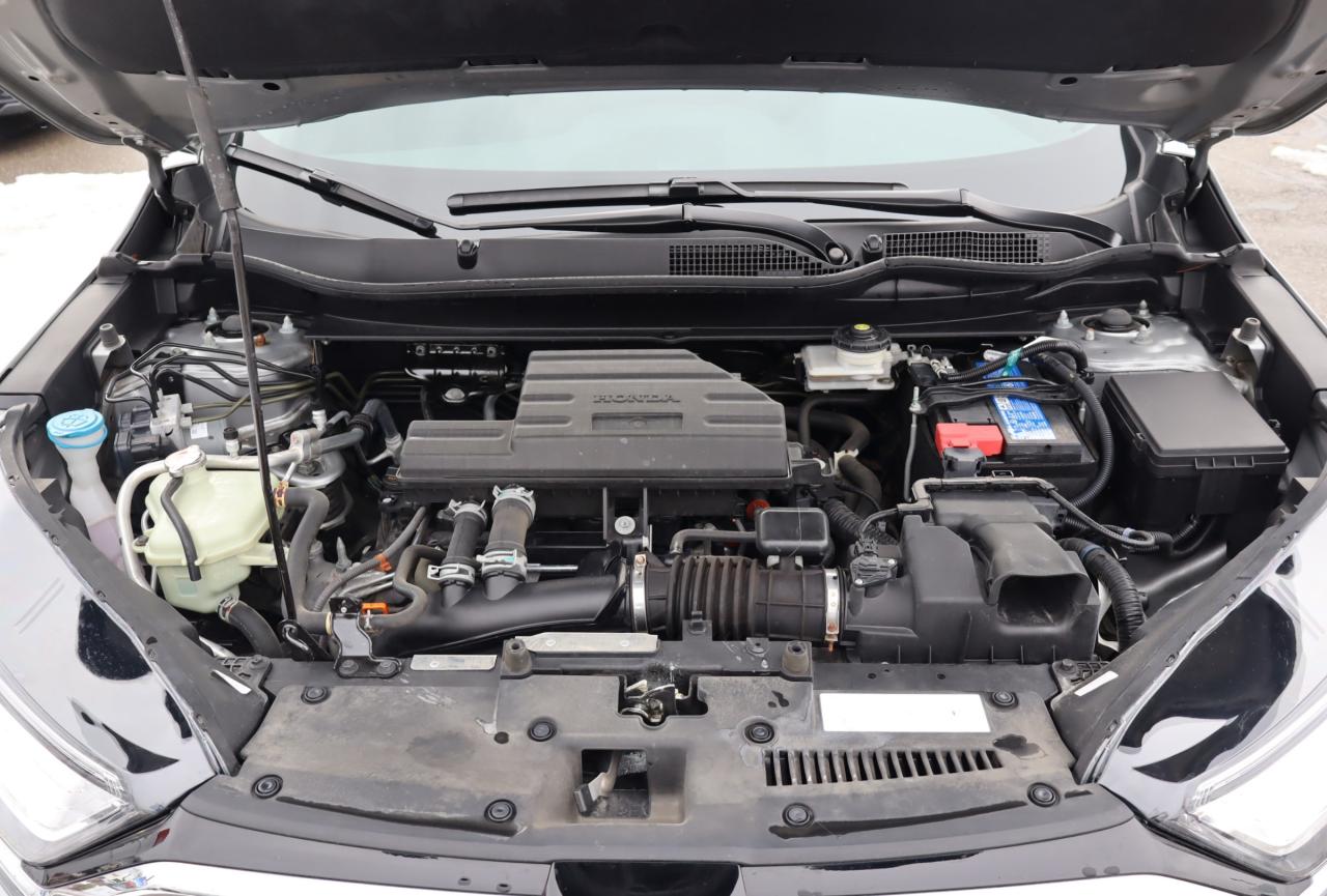 2022 Honda CR-V Touring 4dr All-wheel Drive Photo